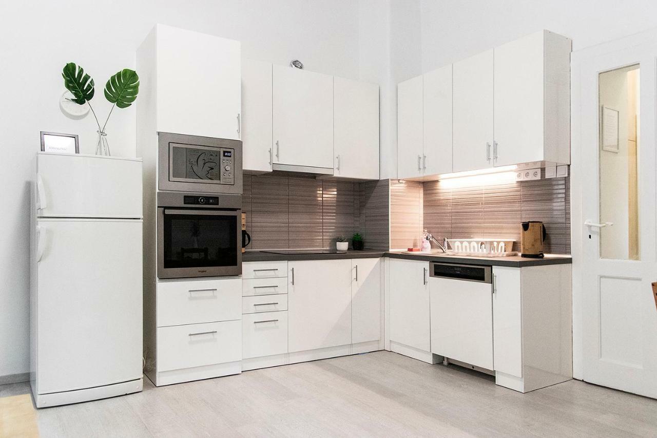 Dora Apartment Near Buda Castle With Parking! Budapeşte Dış mekan fotoğraf